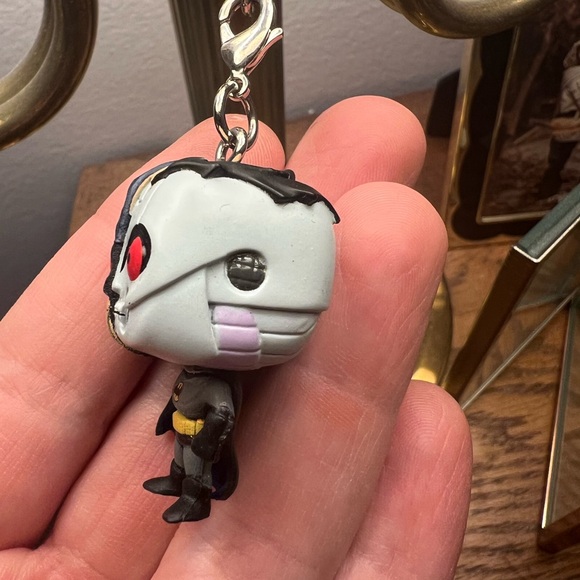 Batman Funko Pop KeyChain - Picture 5 of 5